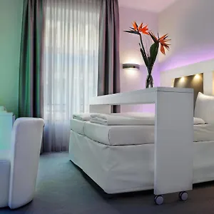Otel Grand Downtown ****